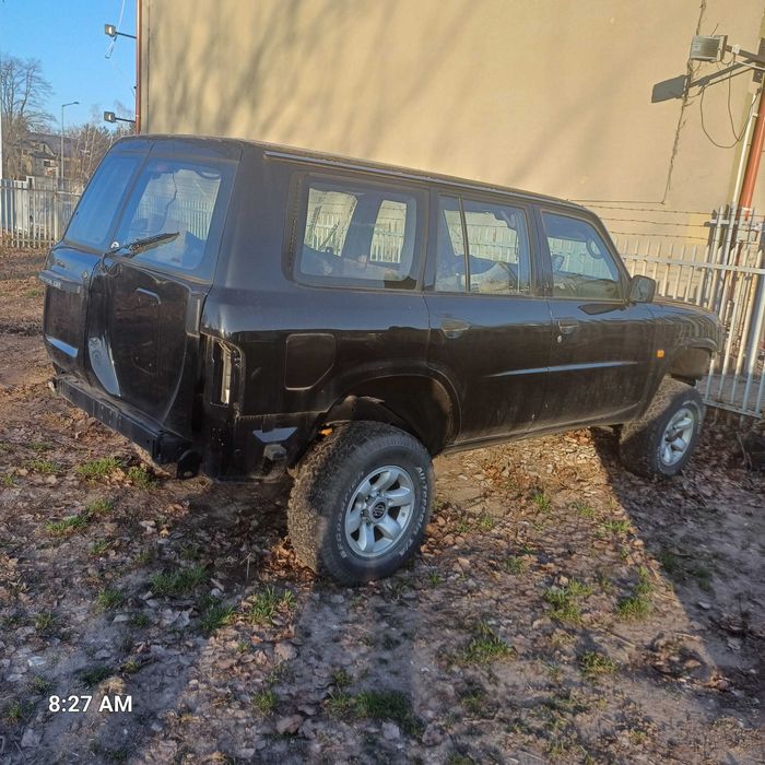 Nissan Patrol - BMW 3.5 l- Y60 off road