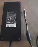 sprzedam ładowarkę do laptopa 240 W  100 to 240 V 240 W - 3.5 A