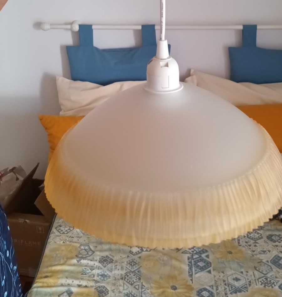 candeeiro de teto com suspensão