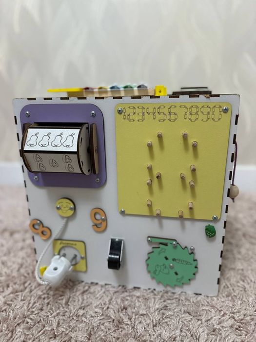 Бізікуб Your Wood 30х30х30 см білий