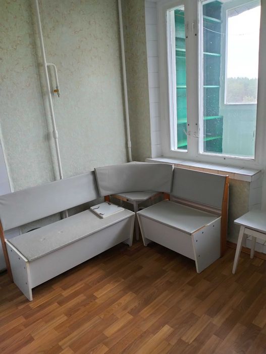 Продам кухоний гарнітур, 9 предметів, Польша, ціна-3000 грн.