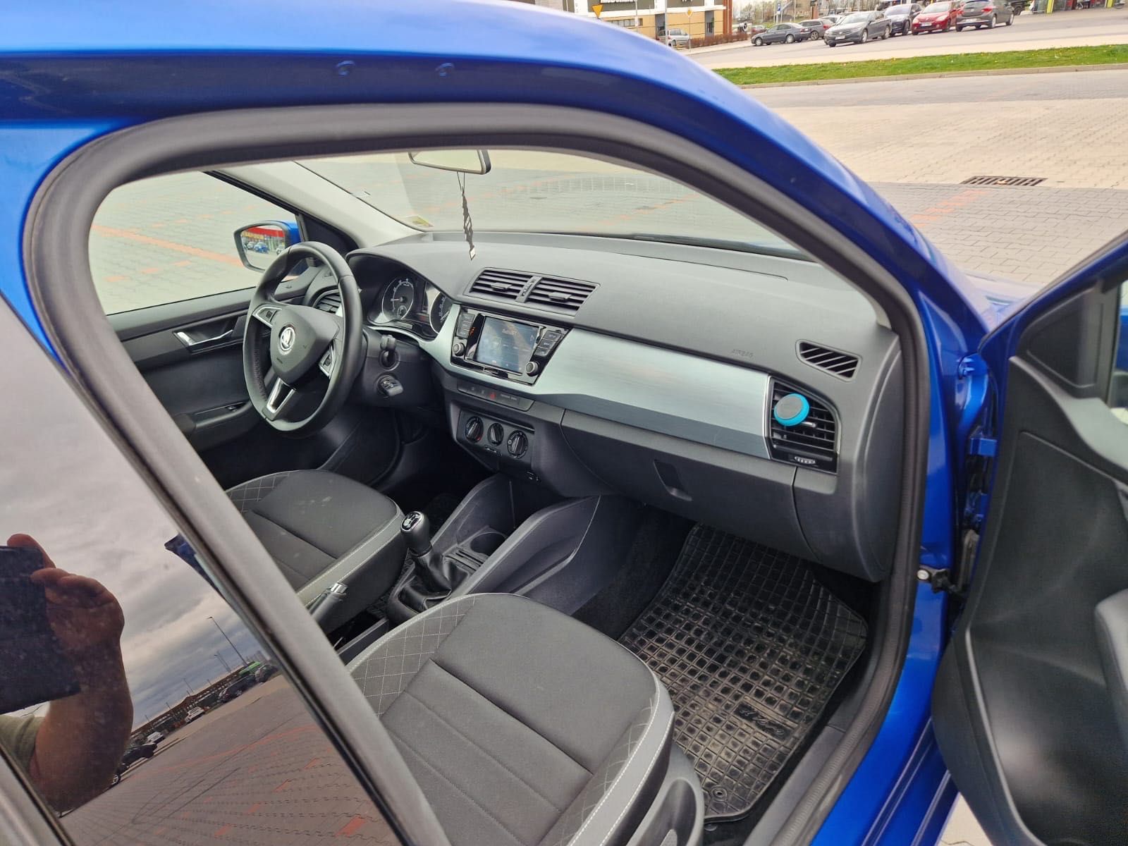 Skoda Fabia 1.0 MPI / Rok 2019