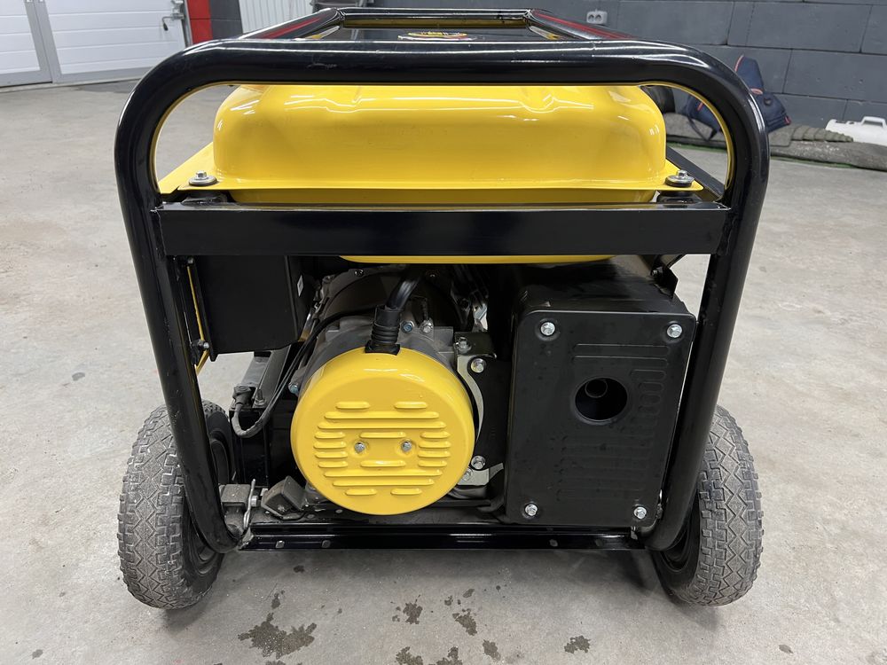 Генератор Aksa AAP 8000 E