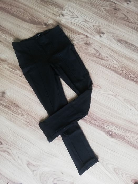 Spodnie czarne S legginsy damskie