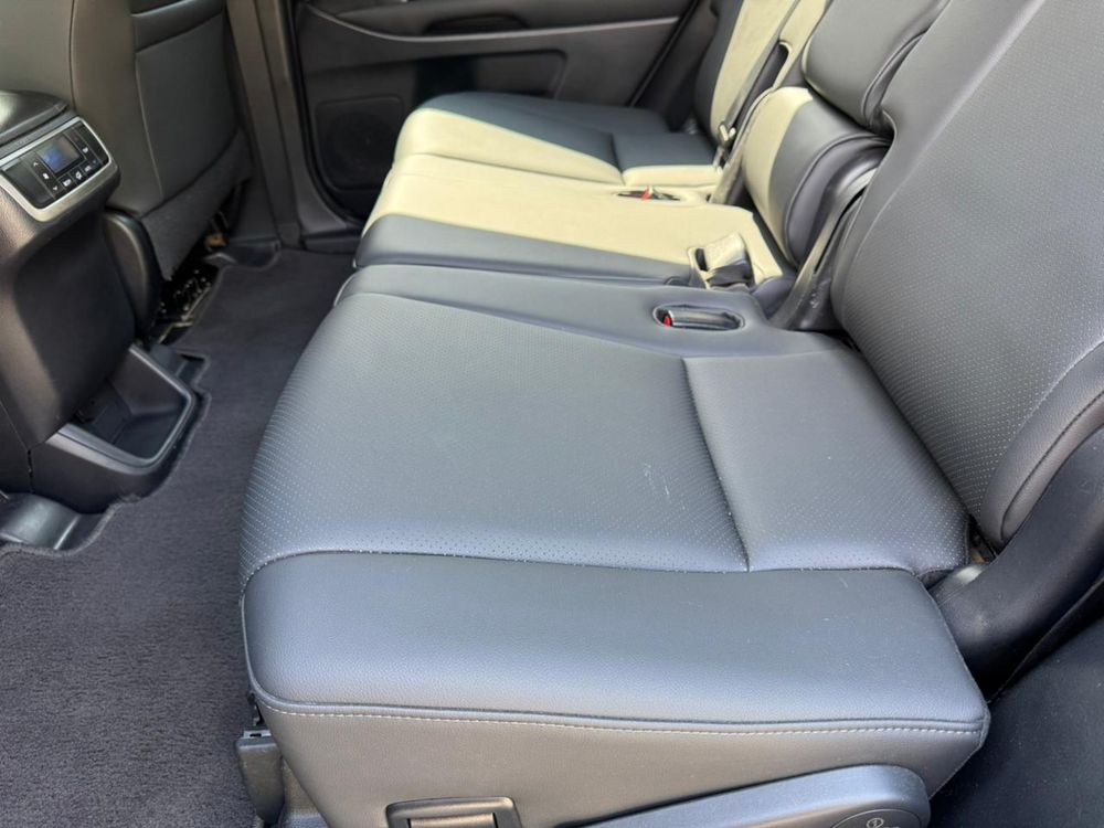 Toyota Highlander 2015р.