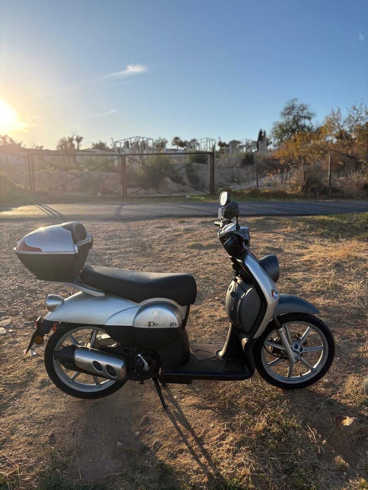 BENELLI PEPE LX - Scooter 50cc - Excelente estado