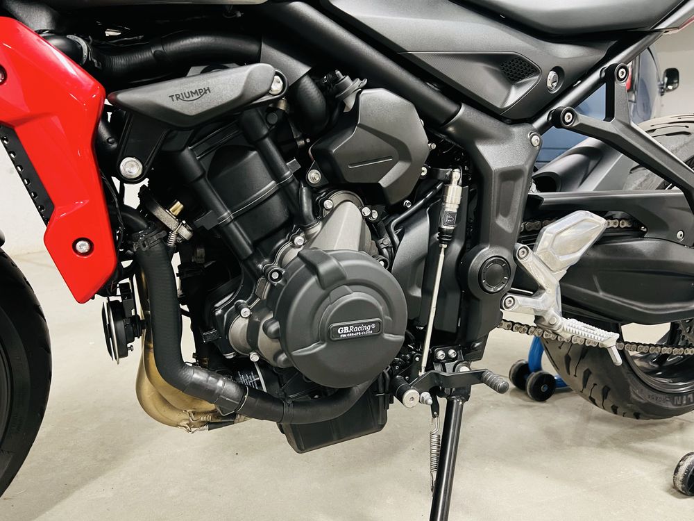 Triumph trident 660, doposażony, polecam.
