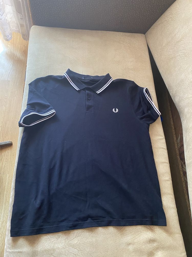 Поло Fred Perry