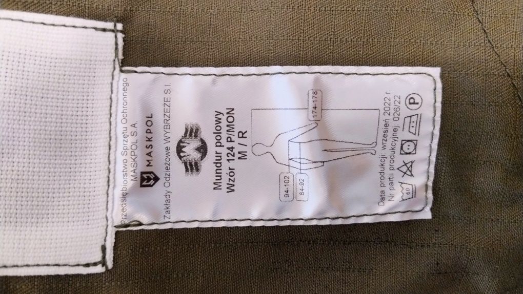 Mundur polowy 124 P, komplet, nowy, rozmiar M/R
