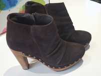 Botas pele castanhas FOREVA