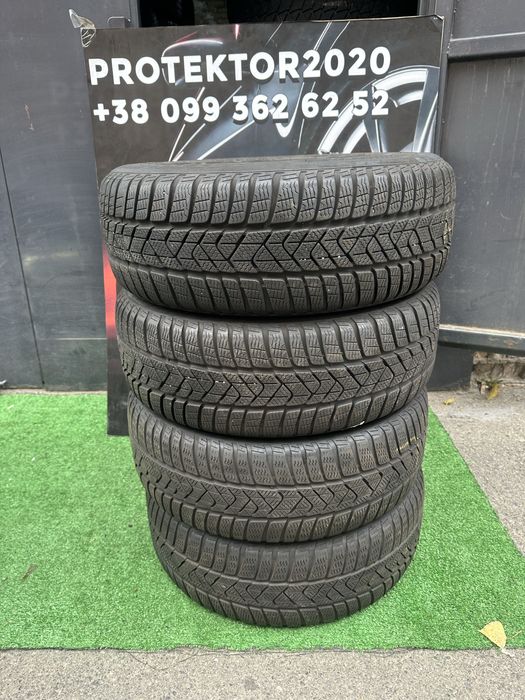 205/60 R16 Pirelli Sottozero комплект шин зимних.