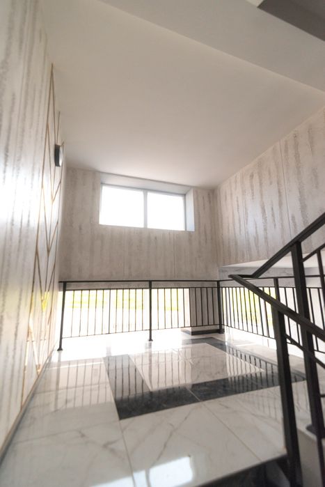 3к квартира 78 м/кв у розтермінування