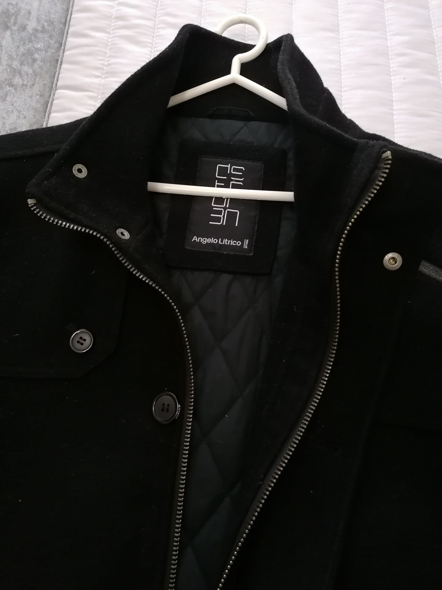 Casaco "Angelo Litrico" C&A - XL