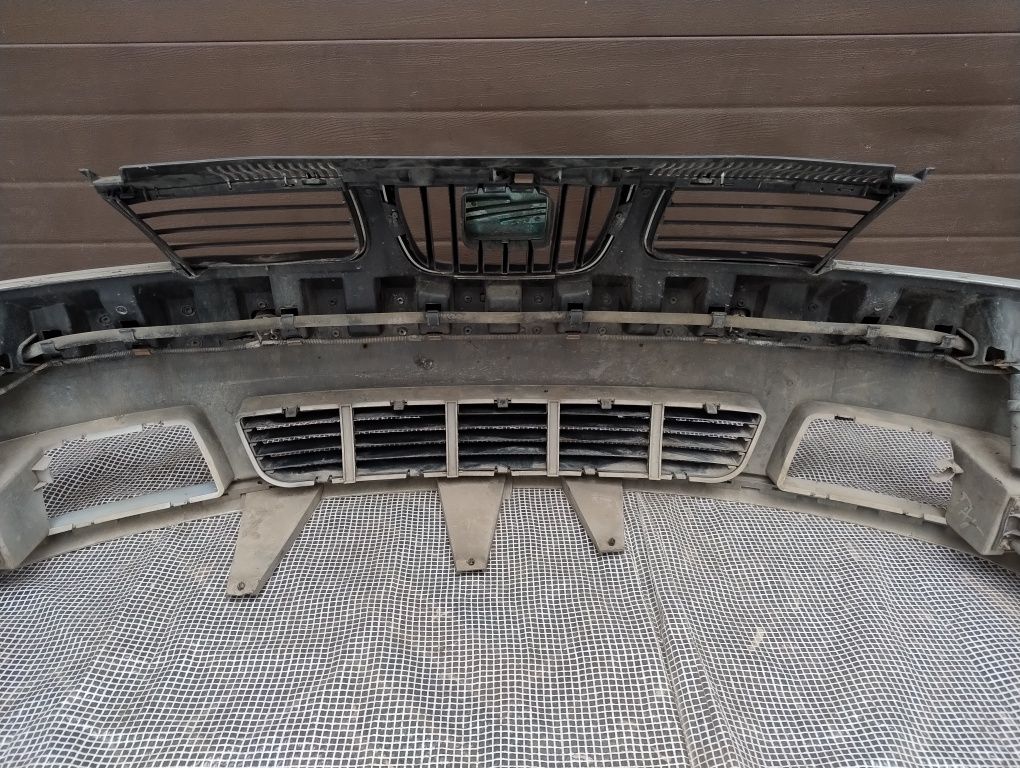 Seat Alhambra 1 I lift zderzak przód czujniki spryskiwacze kolor LB7Z