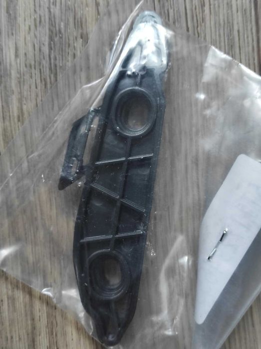 Кронштейн кріплення бампера BMW f32 f33F34 f36 51117294654 51117294653