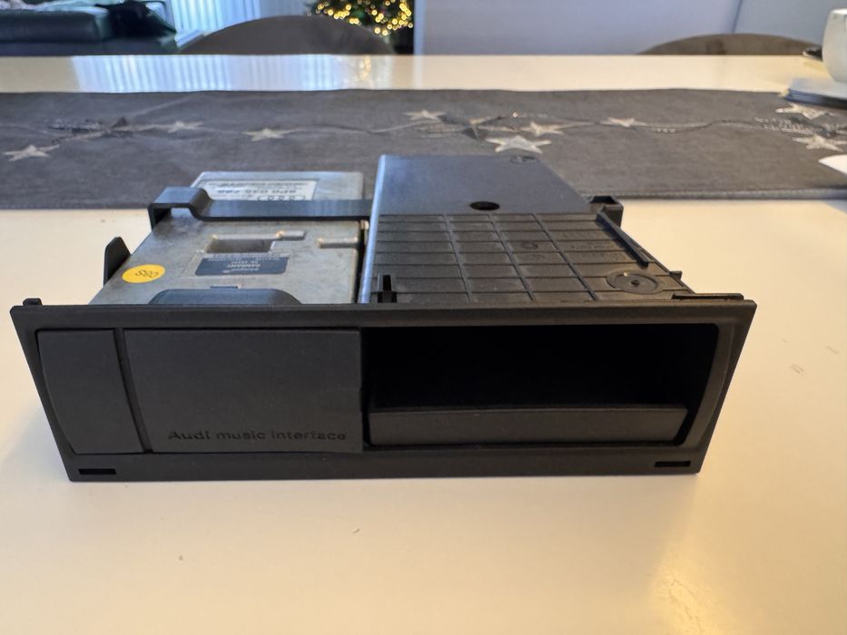 AMI Audi A3 8P Audi Music Interface modul sterownik