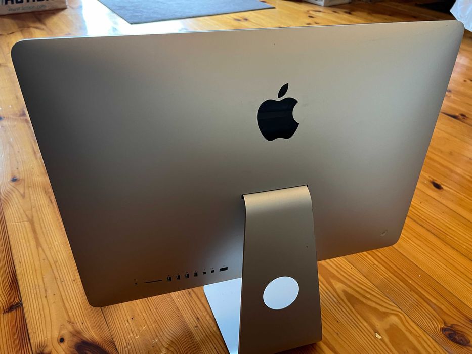 iMac 21,5"  Late 2015 Intel Core i5  turbo 2,7 GHz -  Intel HD 6000