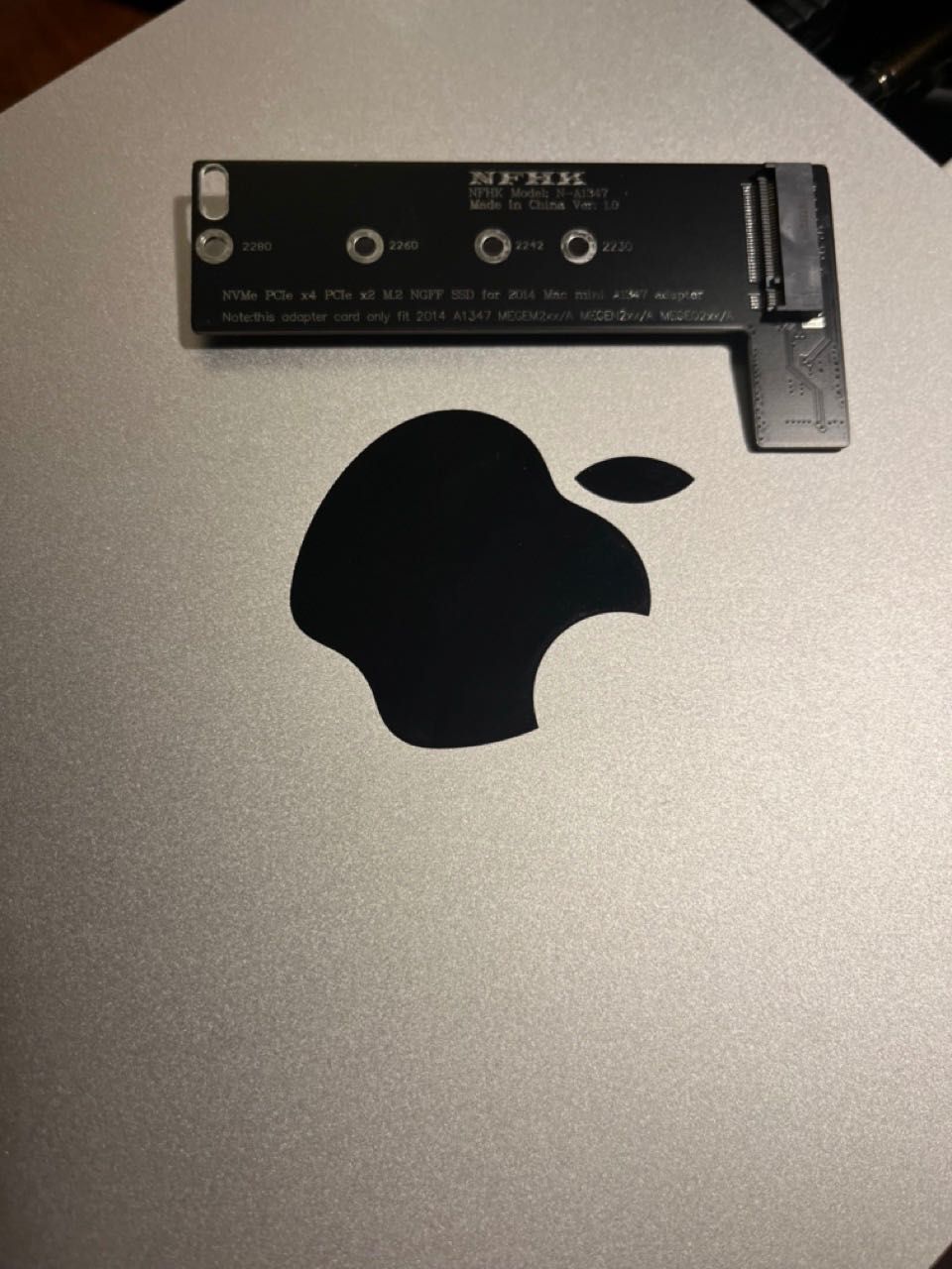 Mac mini 2014 i5 2,8 GHz, 16gb ram, 1TB + 128gb, Satechi, NVMe