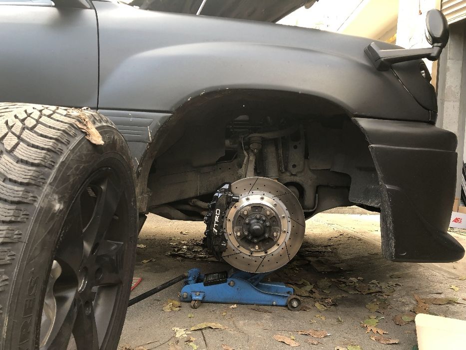 Продам комплект гальм брембо Toyota land cruiser (tlc) 100 , 200 ,300.