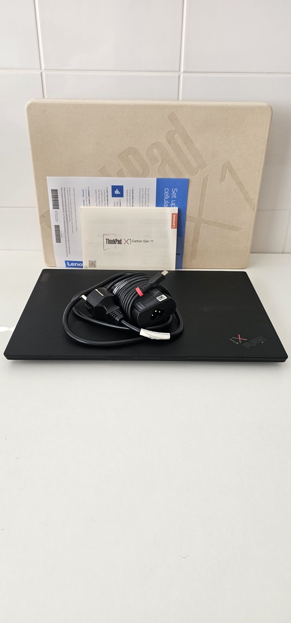 Portatil Lenovo Carbon X1 gen 11 model 21HM-0049SP garantia 03.04.2027