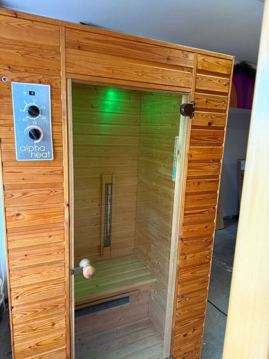 Sauna FIŃSKA kabina infrared na podczerwień 220V 2200 Watt 4 osoby