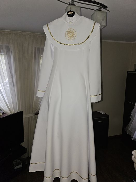 Alba komunijna dla dziewczynki z bolerkiem i rękawiczkami rozm 152/158