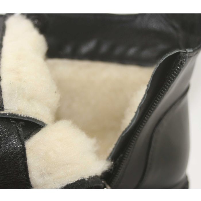 Зимові жіночі чорні шкіряні черевики женские чёрные ботинки кожа мех