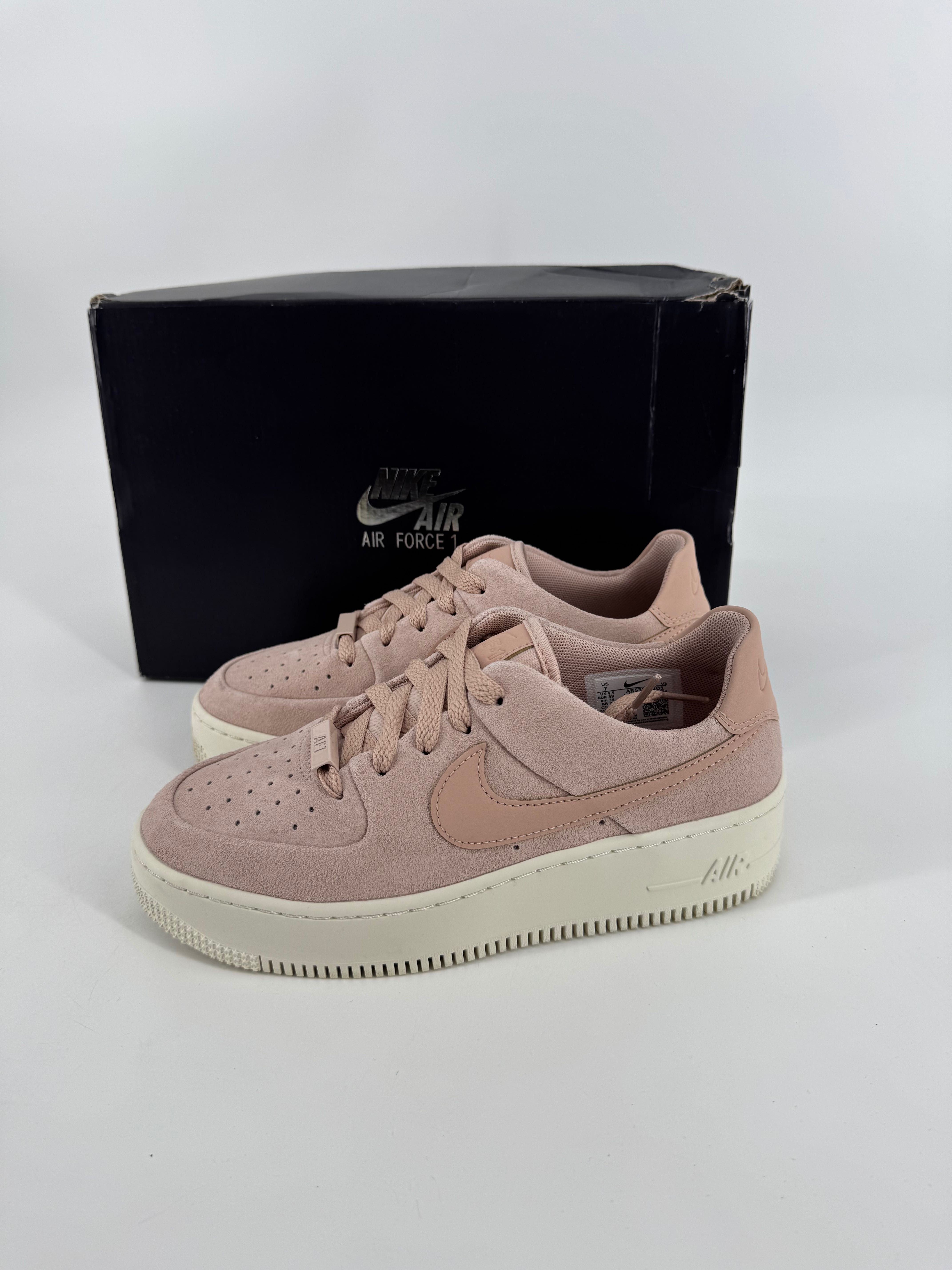 Nike air force  sneakersy damskie 38 na platformie różowe pudrowy róż