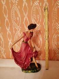 Figurka tańczącej kobiety / baletnica - TANIO os. Jagiellońskie