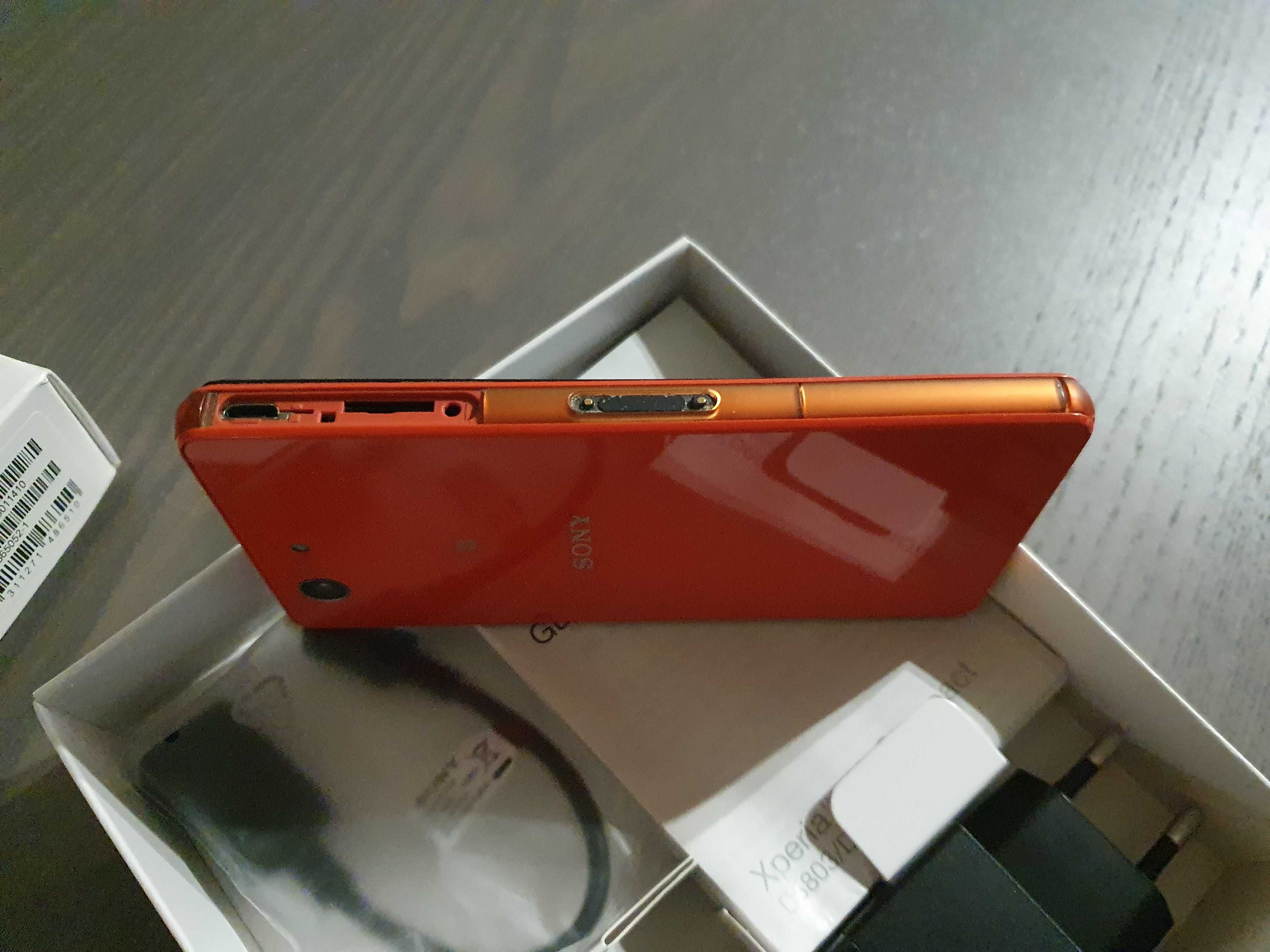 Smartfon Sony XPERIA Z3 Compact Z3C