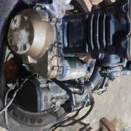 Sprzedam sprawny silnik kawasaki ZR750