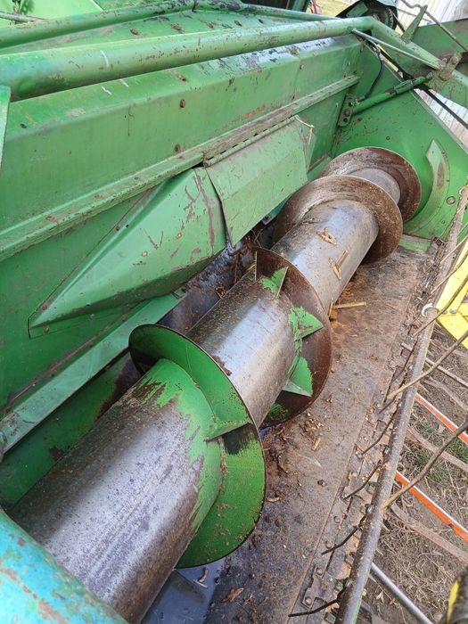 Комбайн джон-дір