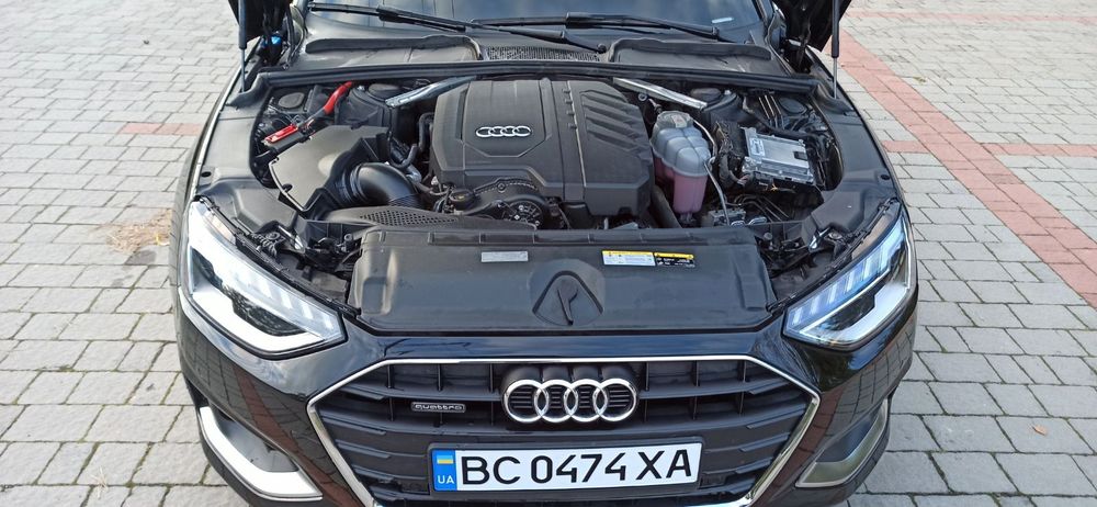 Audi A4 B9 2022 quattro