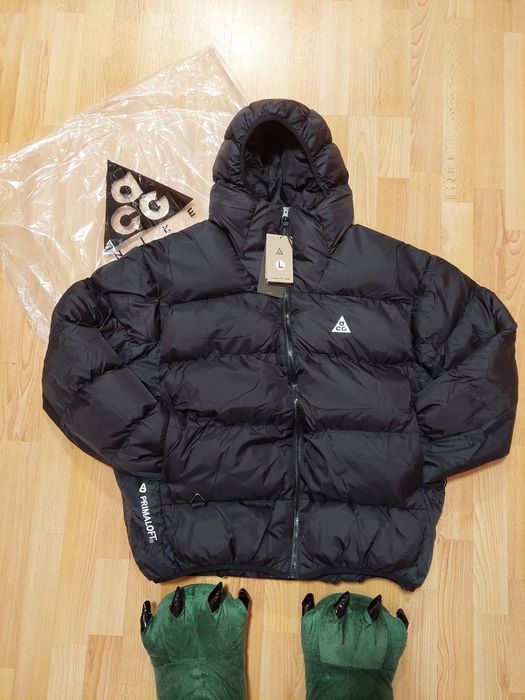 Пуховик Nike acg