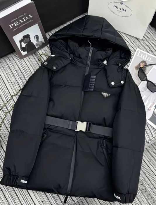 Продам куртку Прада