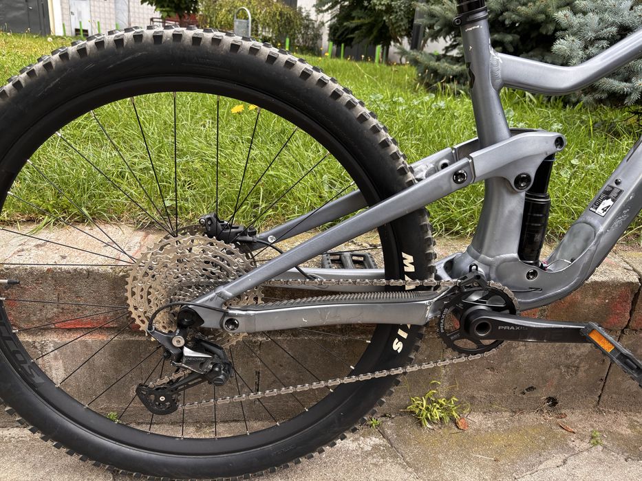 Enduro rower Scott Ransom 2022 - koła 29” - Rock Shox