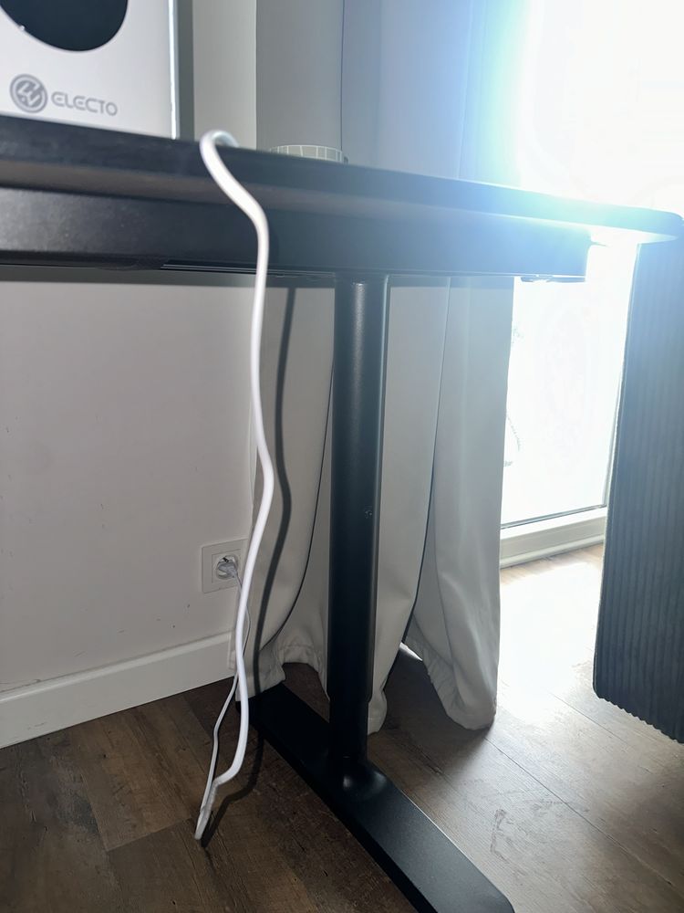 Biurko Ikea Bekant