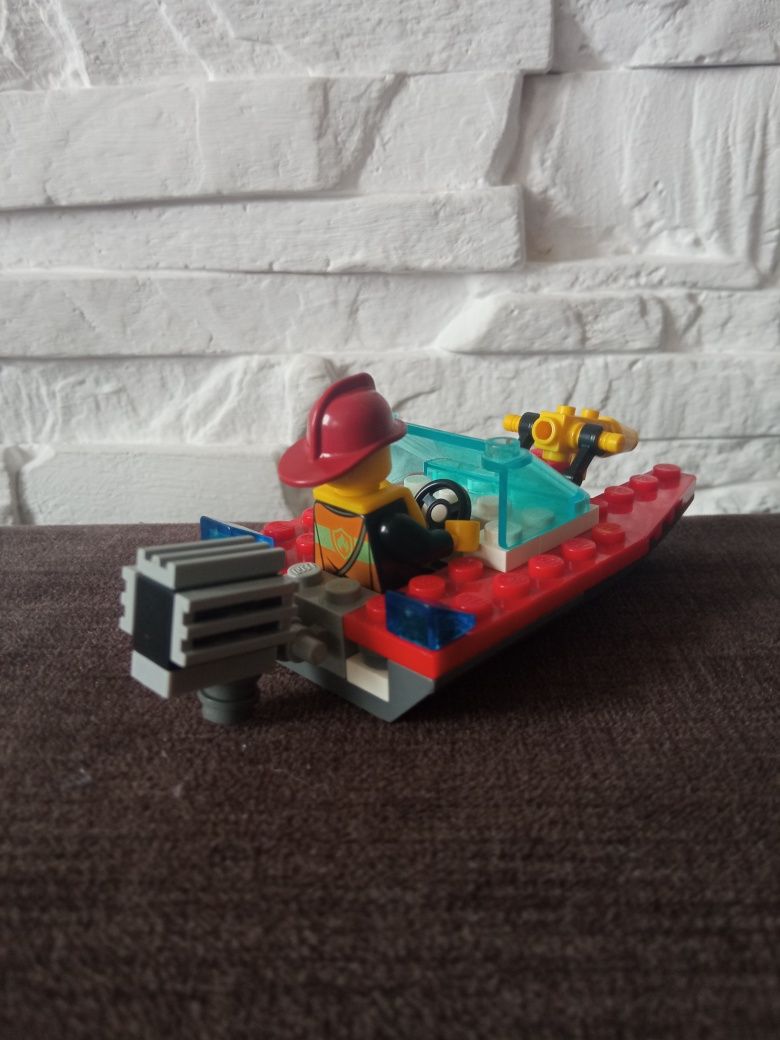 LEGO City 30220 - Fire Speedboat