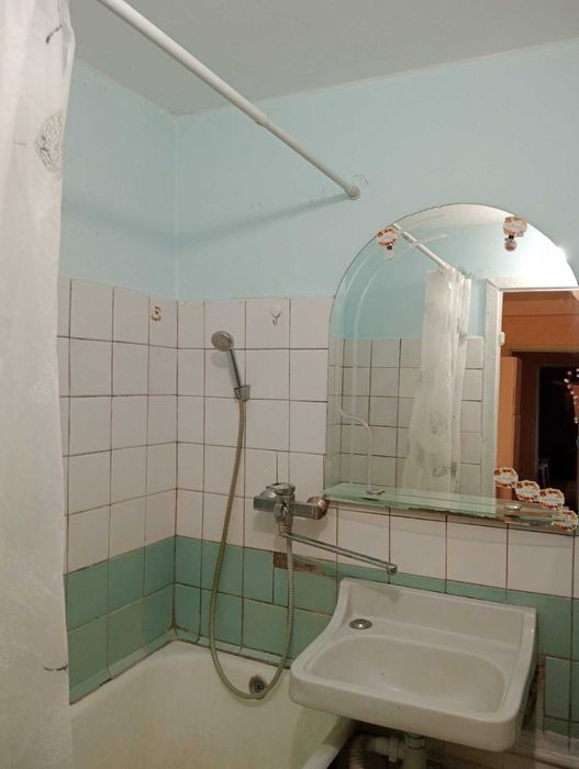 БЕЗ%! 3 к. квартира центр Вишневе 65 м2.