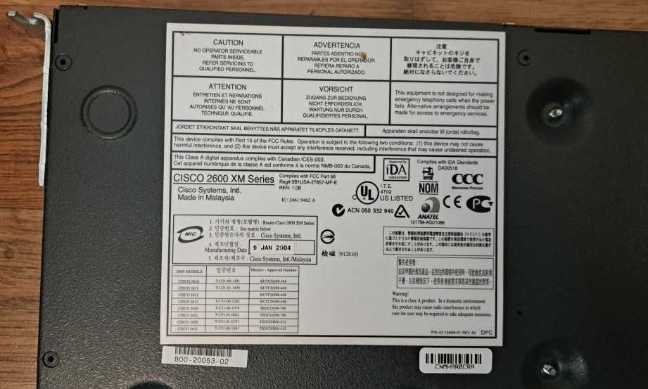 Router CISCO C2621XM-2FE, 1U