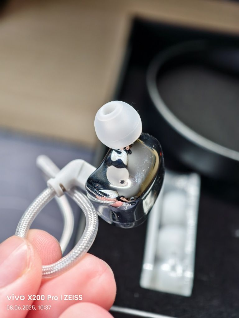 IEM навушники CVJ Shadow Blade