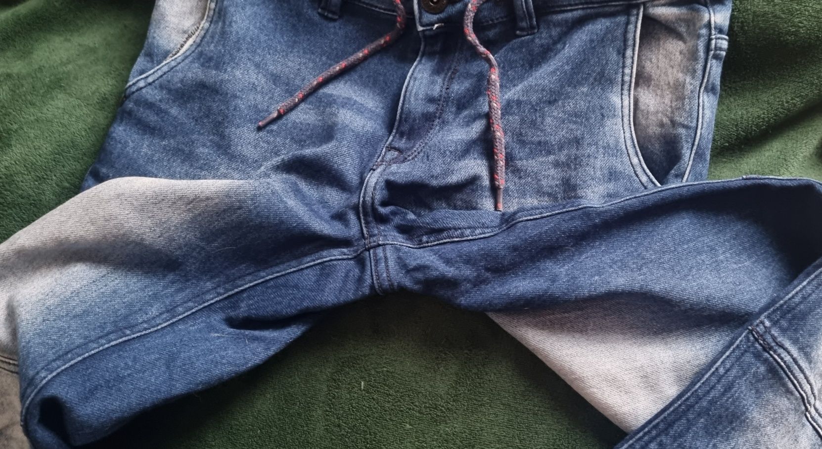 Chłopięce jeansy