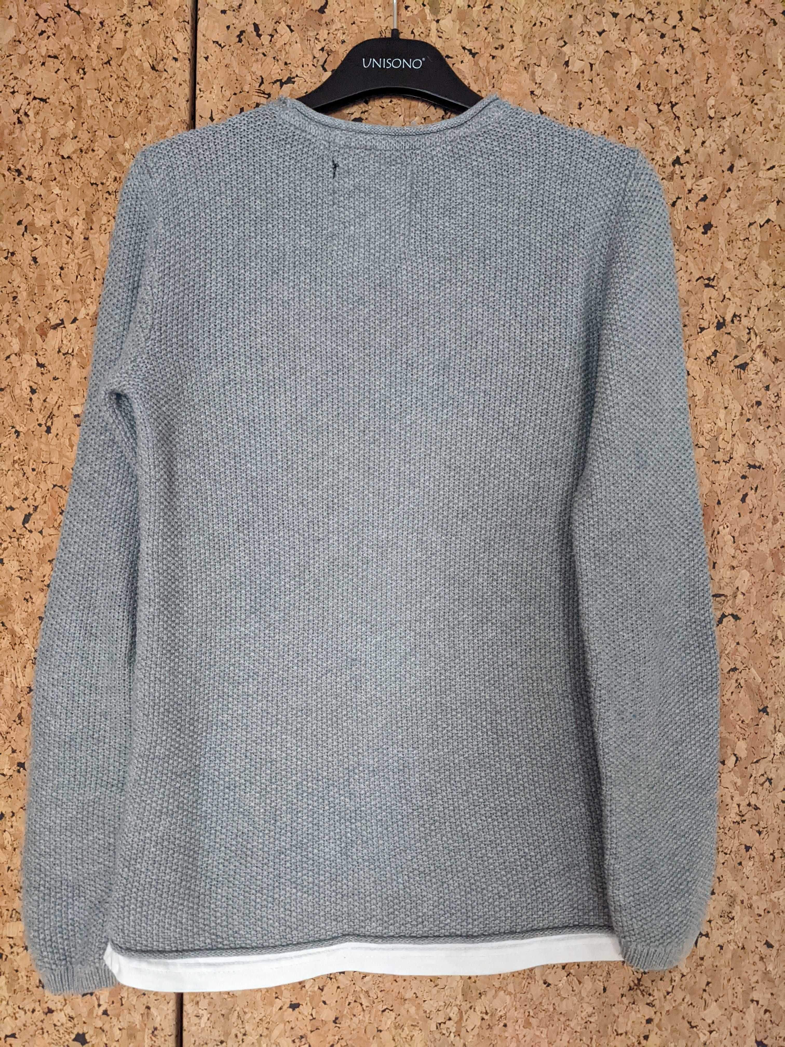 sweter chłopięcy 140 cm