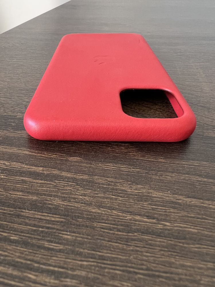 Etui skórzane Apple iPhone 11 Pro Max Product Red - oryginalne