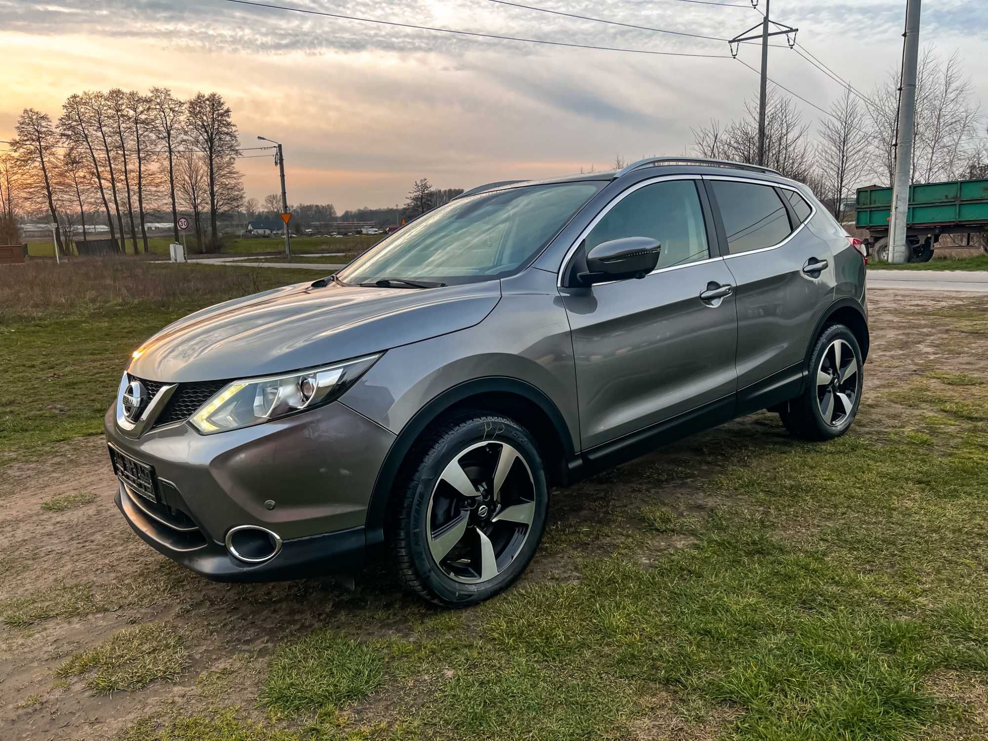 Nissan Qashqai, NAVI, panorama, kamera 360. Samochód po opłatach.