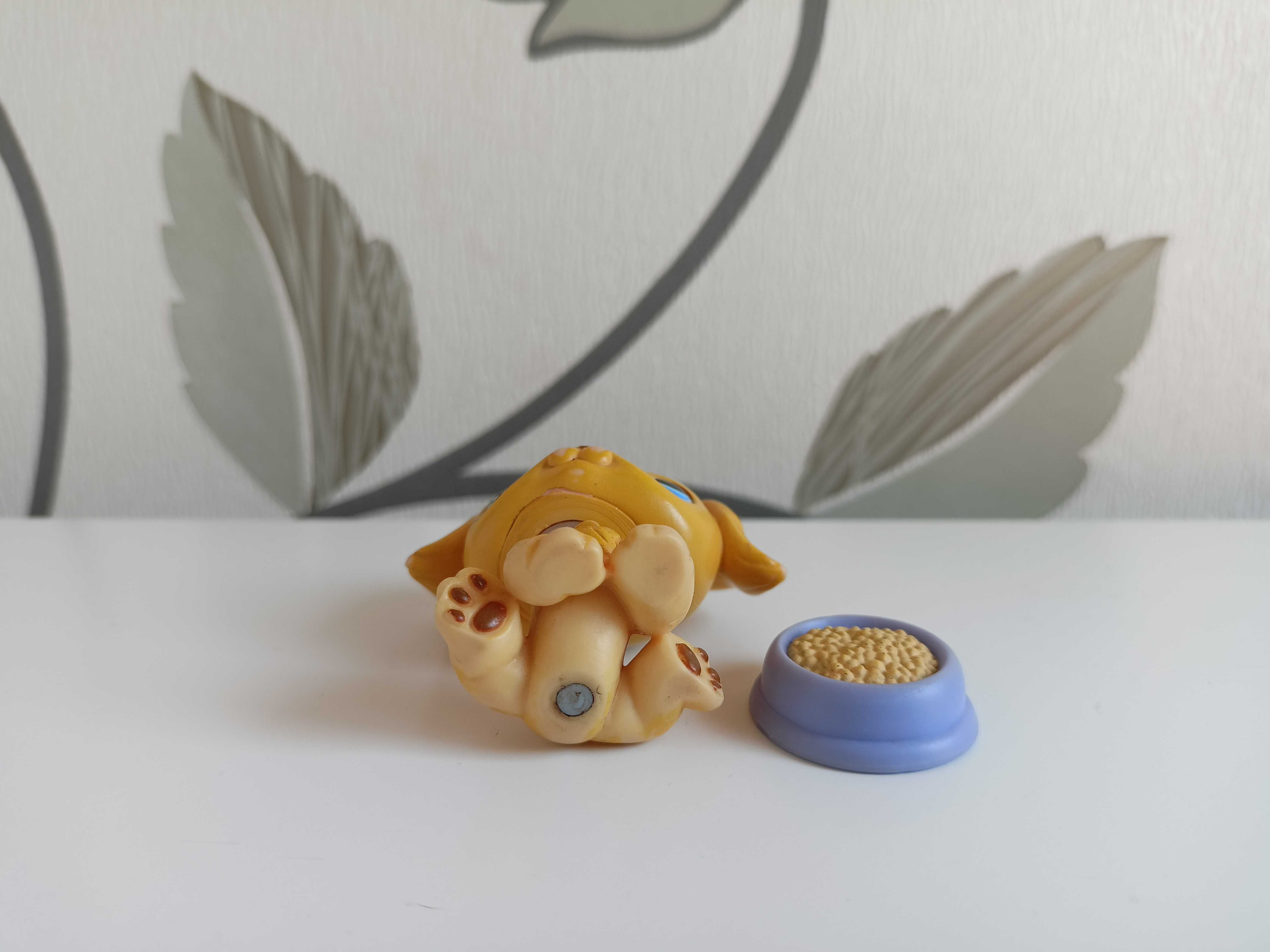 Littlest Pet Shop #21 golden retriever