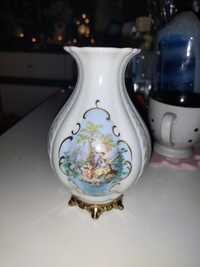 Porcelanowy wazon szwedzki