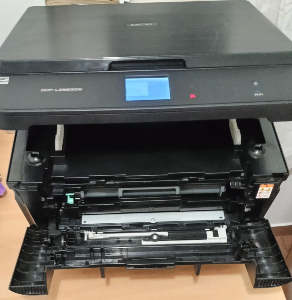 Drukarka laserowa, tylko 4900 stron 3w1 Brother DCP-L2560DW WiFi  USB