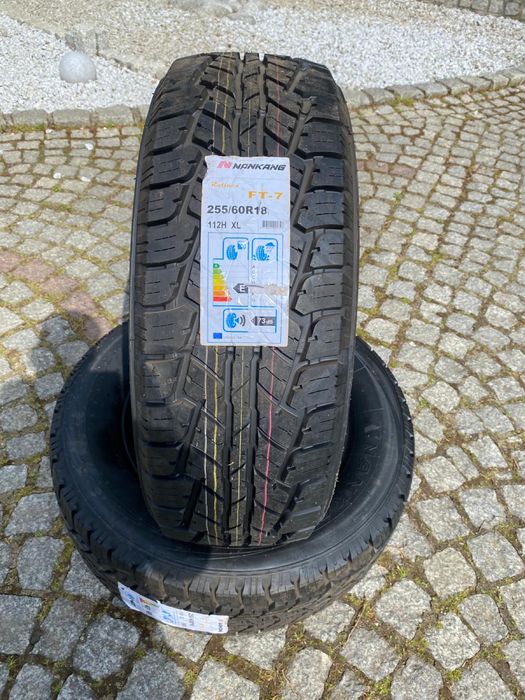 Para opon teren 255/60R18 Nankang FT-7 A/T.