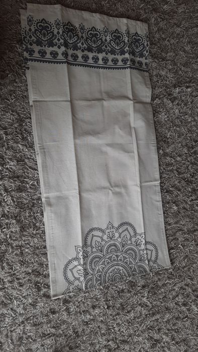 Bieżnik na stół, nowy